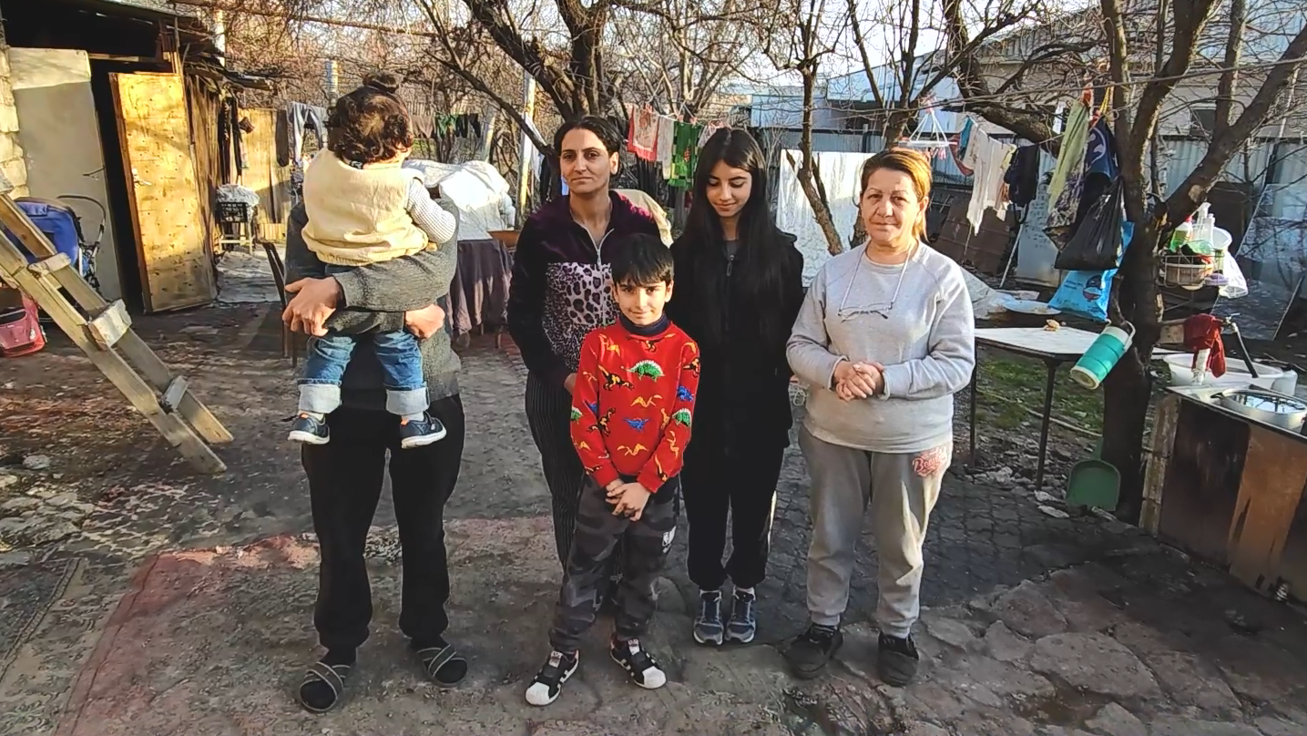 Խլղատյանների ընտանիք,
ք. Երևան