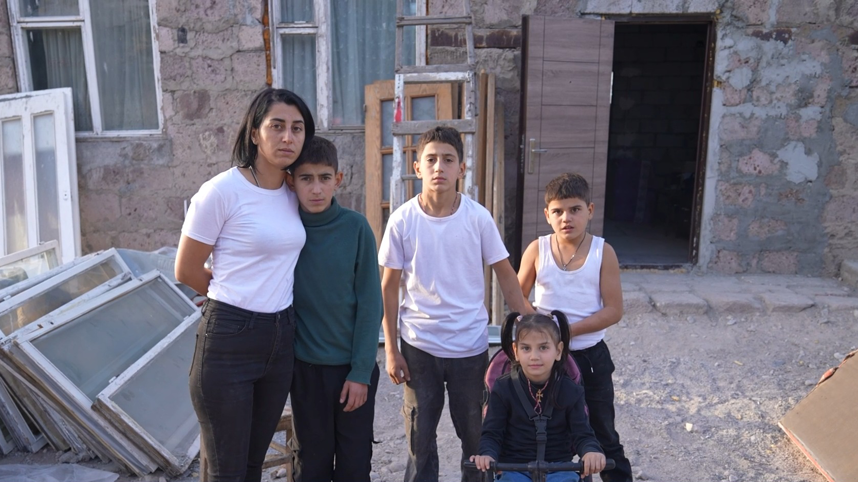 Դանիելյանների ընտանիք,
գ. Նոր Կյուրին