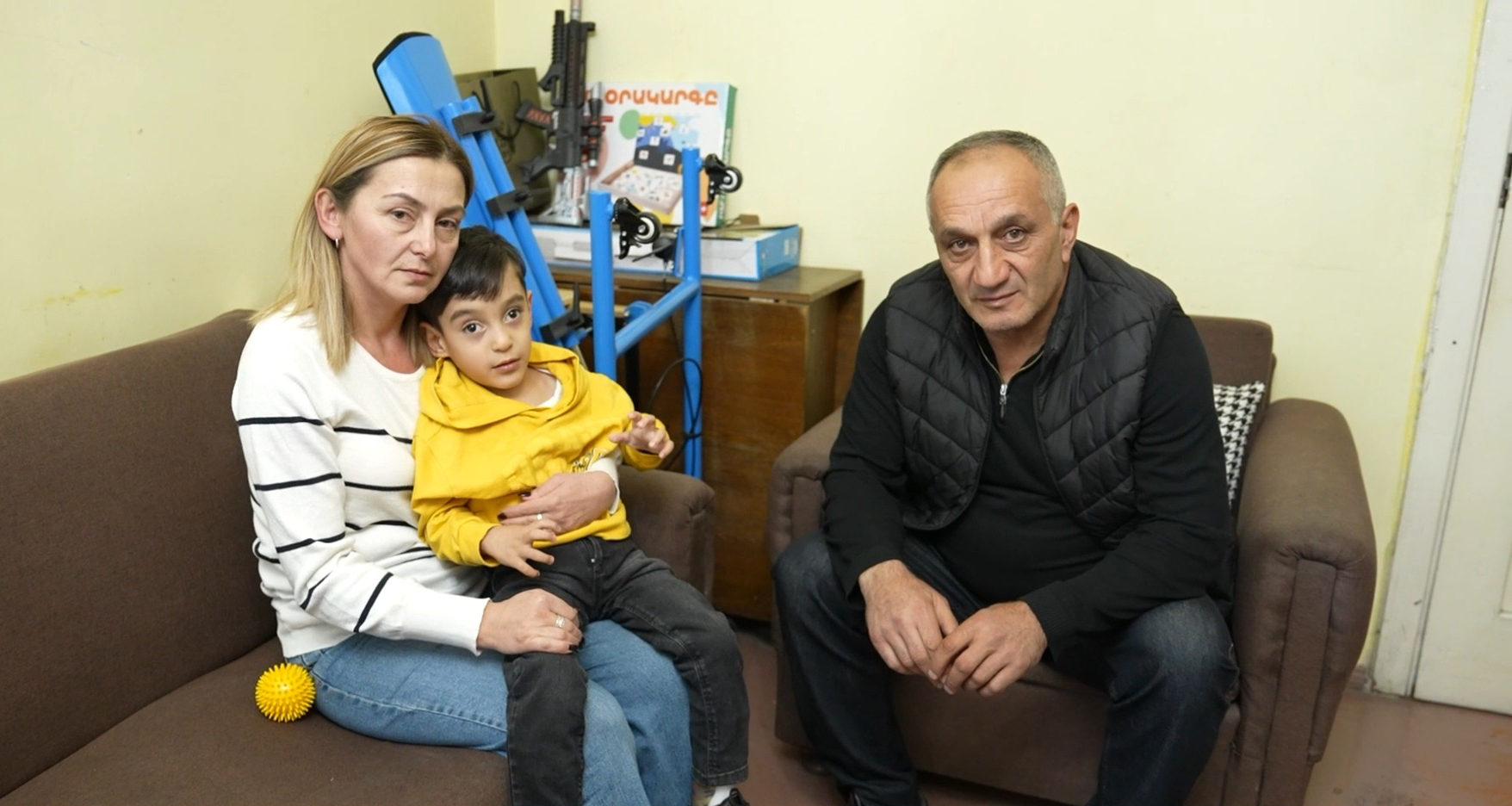 Թորոսյանների ընտանիք,
ք. Երևան