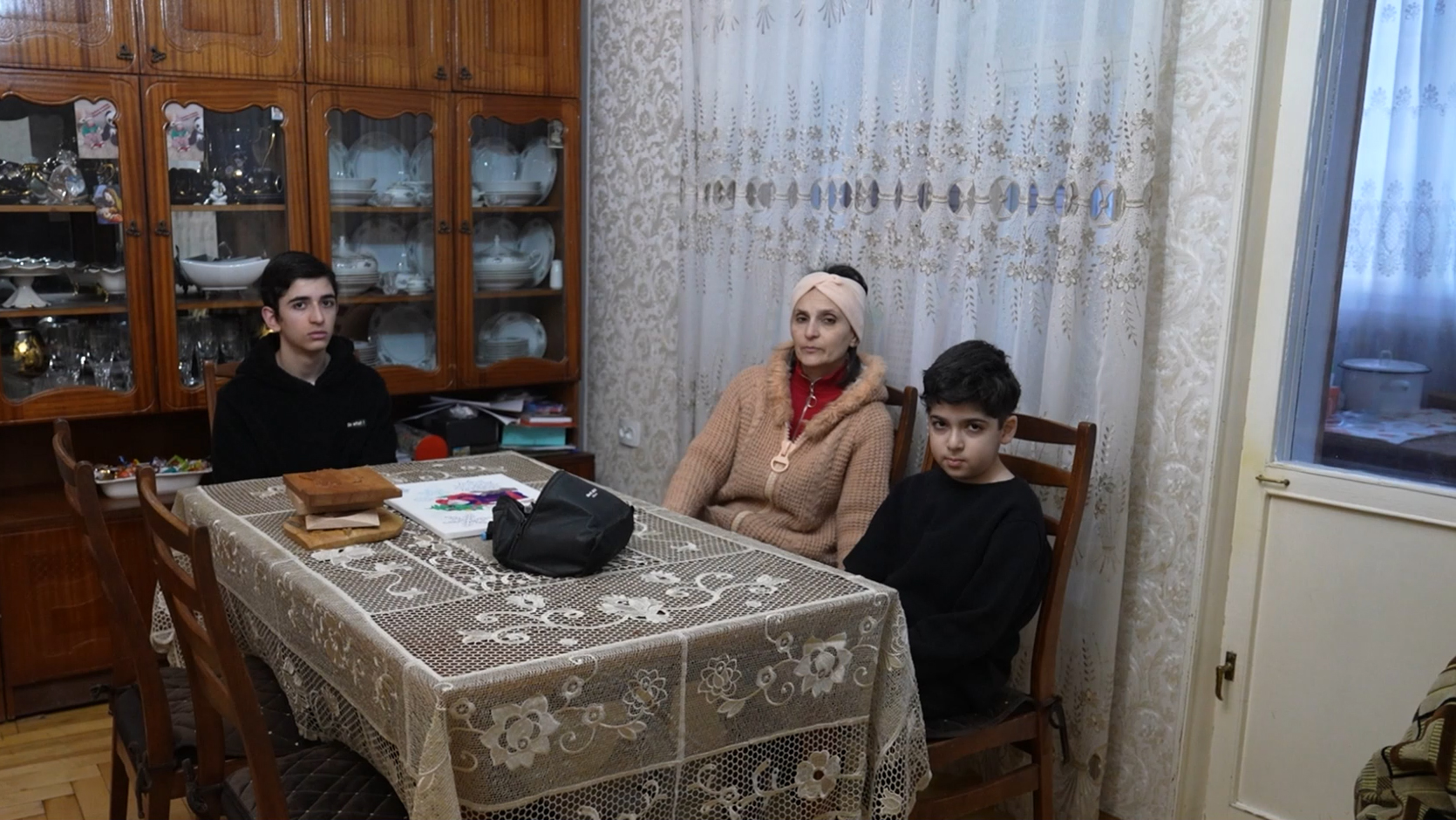 Ղարագյոզյանների ընտանիք,
ք. Երևան